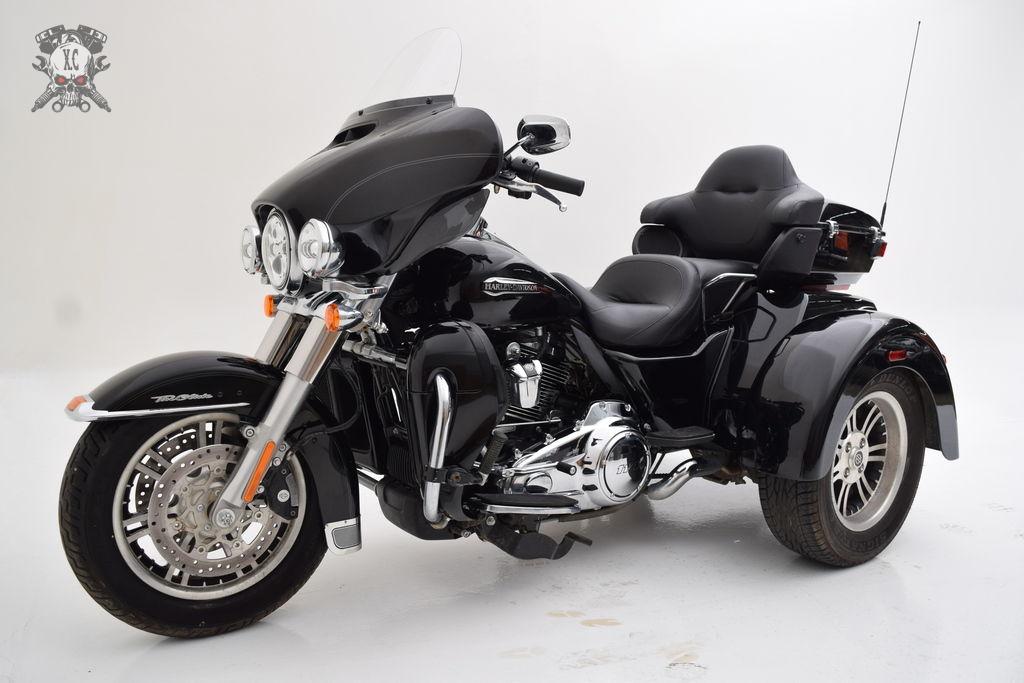 2019 Harley-Davidson Tri Glide Ultra motorcycle