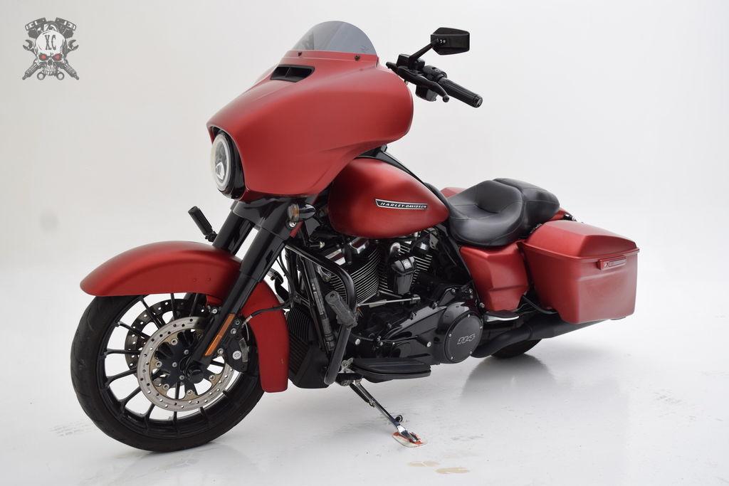 2019 Harley-Davidson FLHXS - Street Glide Special
