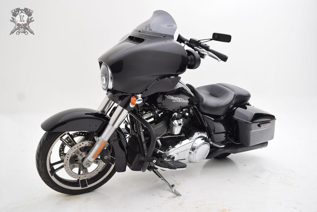 2017 Harley-Davidson FLHXS - Street Glide Special motorcycle